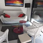 Cap Sud,apt 4p,vue Mer,pr *
